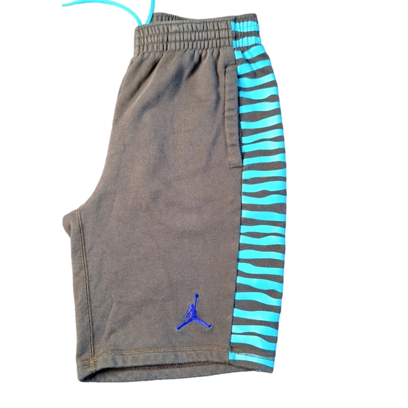 Jordan shorts - Picture 6 of 7